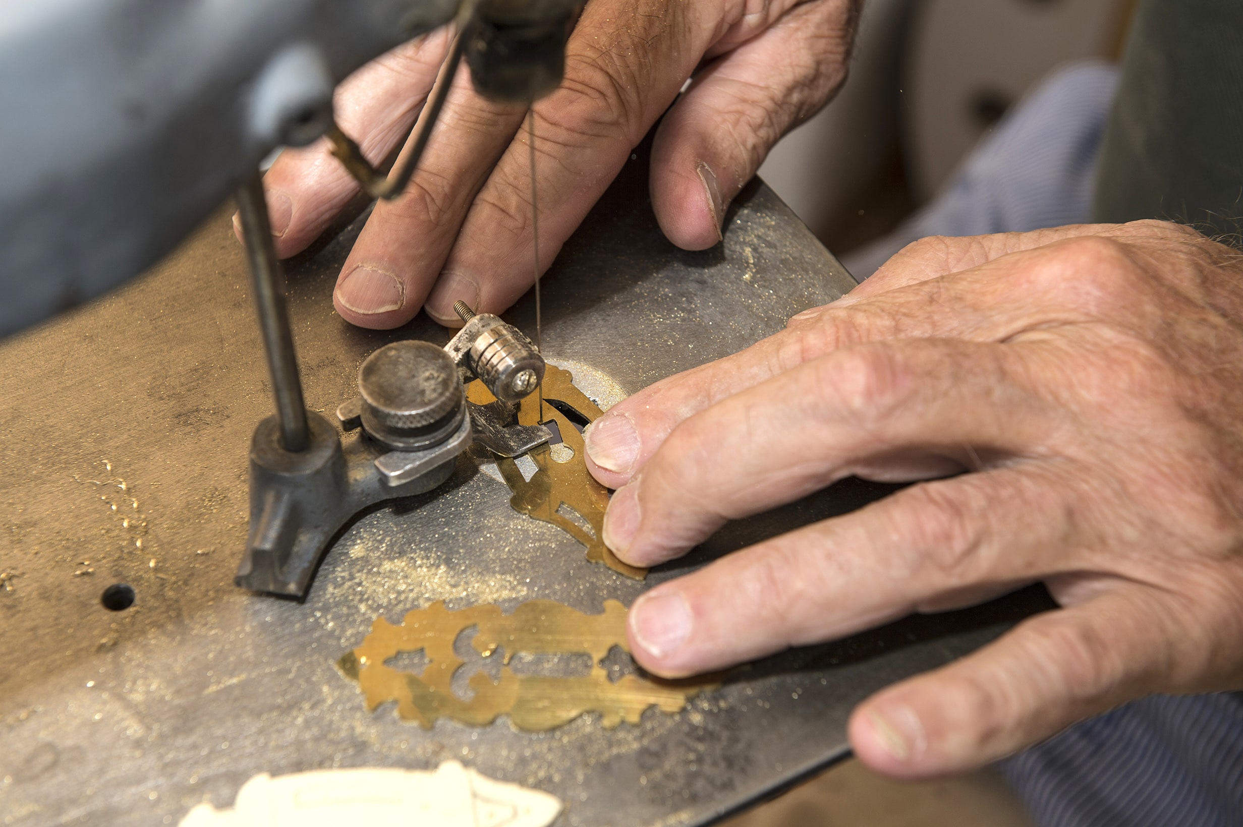 Messingschilder | Koch Möbelhandwerk AG
